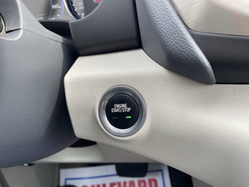 Used 2023 GMC Terrain Denali image 22