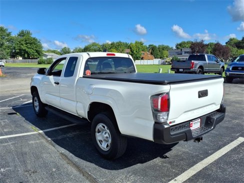 Used 2022 Toyota Tacoma SR image 6
