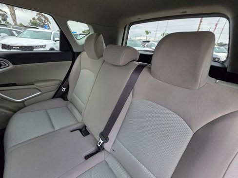 Used 2020 Kia Soul LX image 19