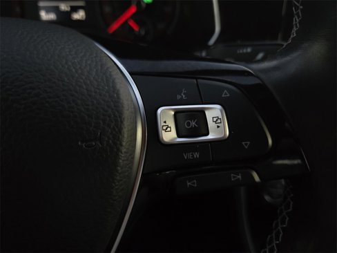 Used 2020 Volkswagen Jetta R-Line image 25