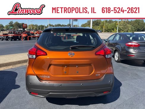 Used 2020 Nissan Kicks SV image 5