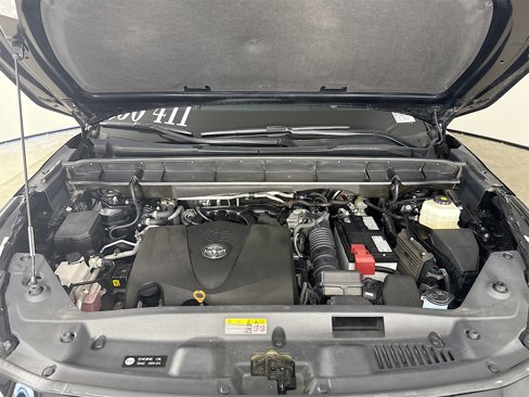 Used 2022 Toyota Highlander LE image 28