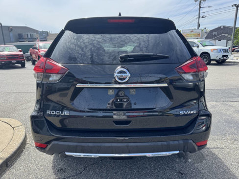 Used 2019 Nissan Rogue SV image 8