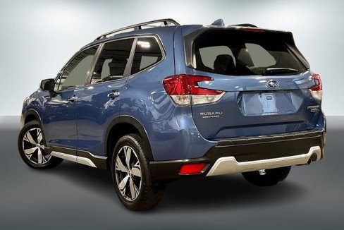 Used 2019 Subaru Forester Touring image 12