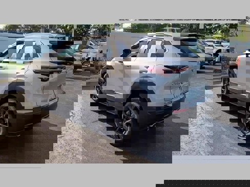 Certified 2024 MAZDA CX-30 AWD 2.5 S w/ Select Sport Pkg image 19