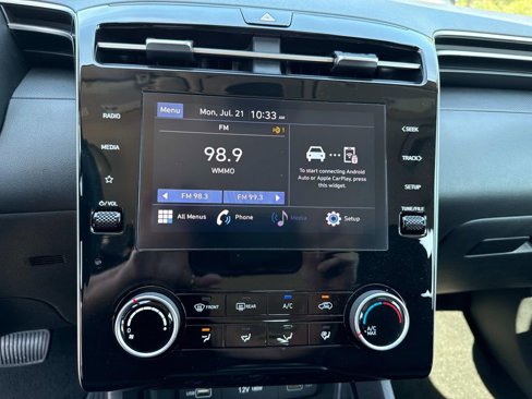 Used 2023 Hyundai Tucson SE image 22