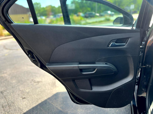 Used 2012 Chevrolet Sonic LT image 27