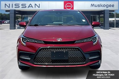 Used 2022 Toyota Corolla SE image 2