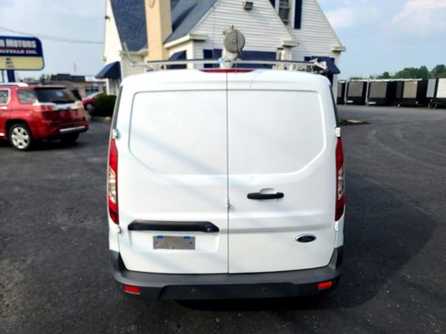 Used 2015 Ford Transit Connect XLT image 6