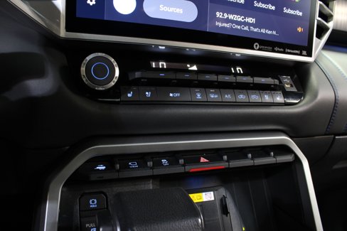 Used 2023 Toyota Tundra Platinum image 60
