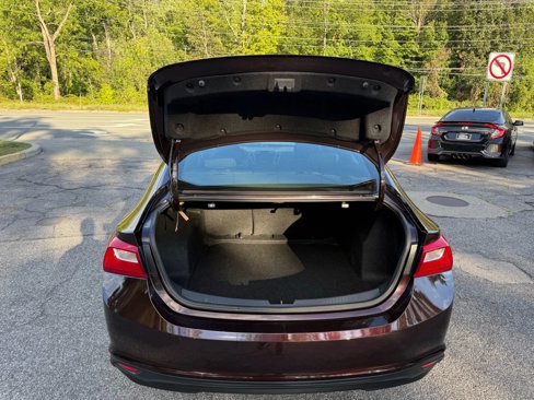 Used 2020 Chevrolet Malibu LS image 12