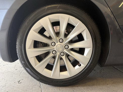 Used 2016 Tesla Model S 90D image 29