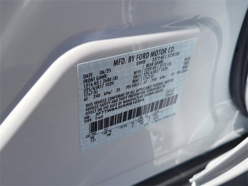 New 2025 Ford Maverick XL image 13