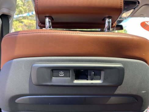 Used 2019 BMW X7 xDrive40i w/ Premium Package image 18