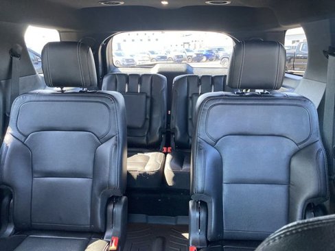 Used 2018 Ford Explorer Limited w/ Ford Safe & Smart Package image 22