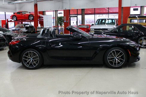 Used 2022 BMW Z4 sDrive30i w/ Driving Assistance Package image 8