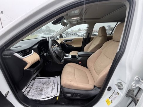 Used 2023 Toyota RAV4 XLE image 11