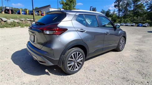 Used 2024 Nissan Kicks SV w/ Interior Electronics Package image 8