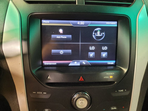 Used 2015 Ford Explorer XLT w/ Equipment Group 202A image 25