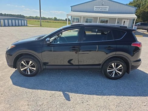 Used 2018 Toyota RAV4 XLE w/ Plus Extra Value Package image 6