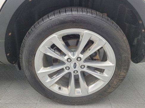 Used 2018 Ford Explorer Limited w/ Equipment Group 301A image 31