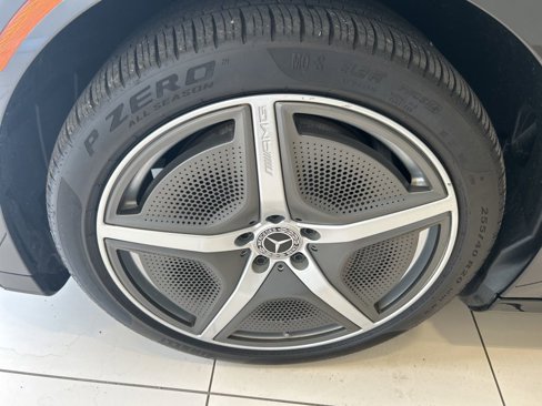 Used 2023 Mercedes-Benz EQE 350+ 4MATIC Sedan image 16