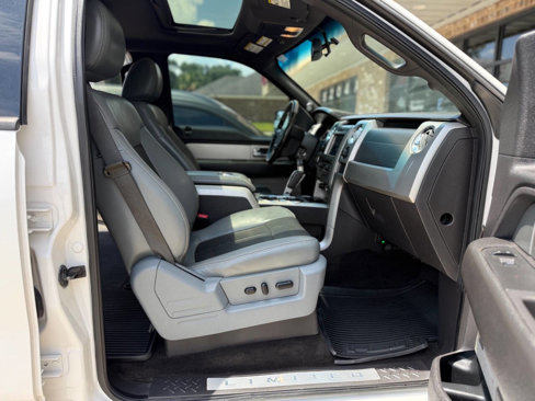 Used 2011 Ford F150 Lariat Limited image 29