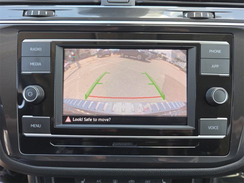 Certified 2023 Volkswagen Tiguan S image 25
