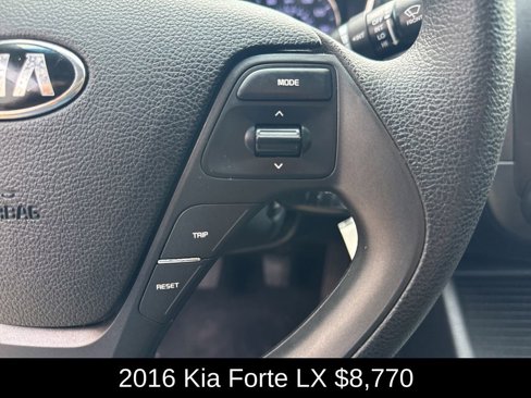 Used 2016 Kia Forte LX image 27