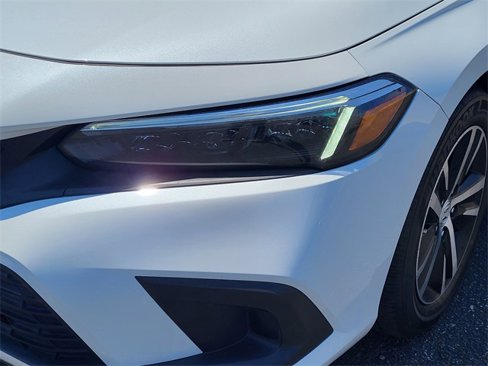 Used 2024 Honda Civic LX image 5