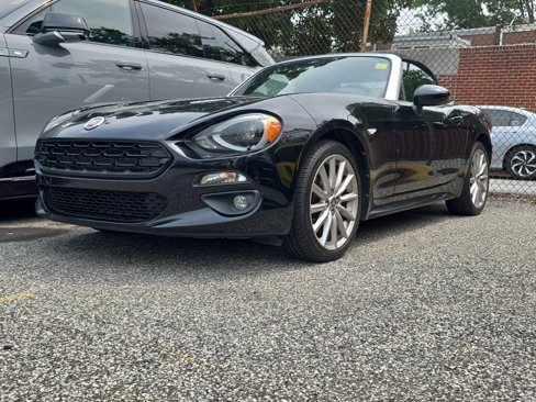 Used 2019 FIAT 124 Spider Lusso w/ Convenience Group image 2
