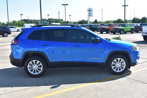 Used 2022 Jeep Cherokee Latitude Lux image 4
