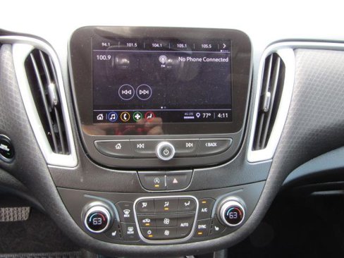 Used 2023 Chevrolet Malibu LT image 10