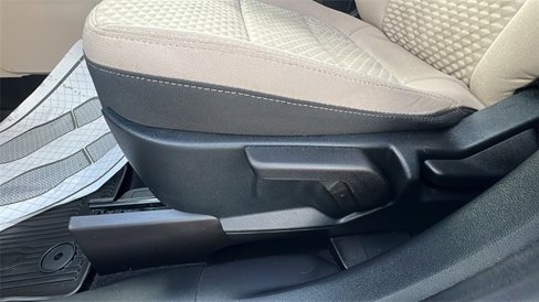 Certified 2021 Ford Escape SE w/ Cold Weather Package image 8
