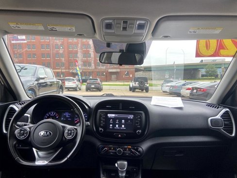 Used 2020 Kia Soul GT-Line w/ GT 2.0L Power Sunroof Package image 16