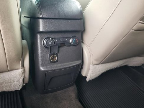 Used 2015 Ford Explorer XLT w/ Equipment Group 202A image 17