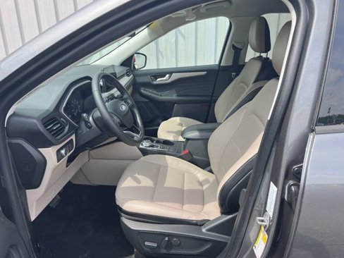 Used 2022 Ford Escape SEL image 12