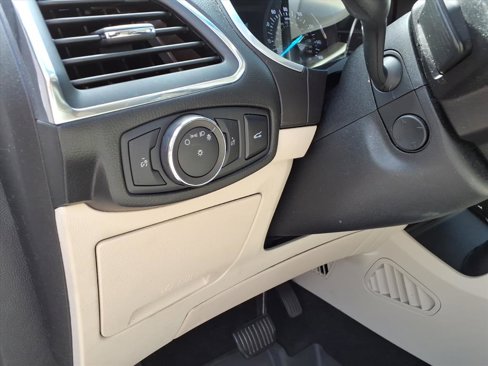 Used 2018 Ford Edge Titanium w/ Equipment Group 301A image 14