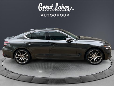 Used 2023 Genesis G70 2.0T image 6