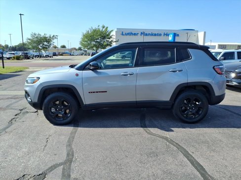 Used 2023 Jeep Compass Trailhawk image 36