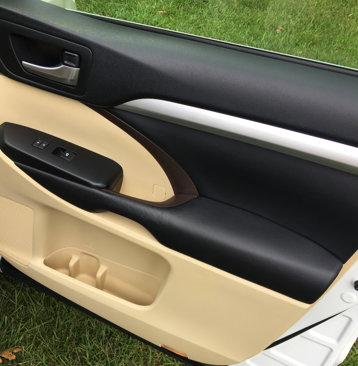 Used 2017 Toyota Highlander XLE image 14