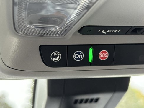 Used 2023 Chevrolet Equinox LT image 19