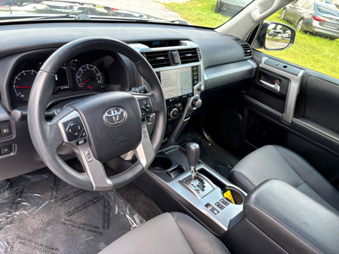 Used 2022 Toyota 4Runner SR5 Premium image 26
