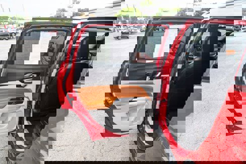 Used 2023 Jeep Compass Limited image 11