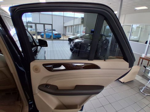 Used 2014 Mercedes-Benz ML 350 4MATIC image 23