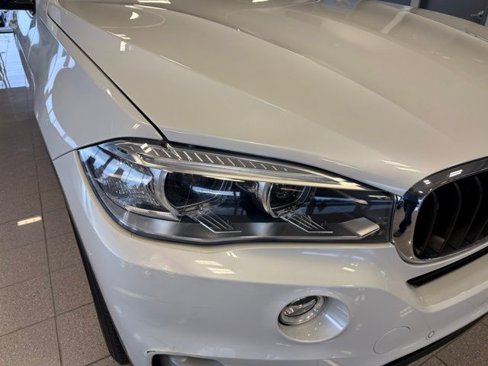 Used 2014 BMW X5 sDrive35i image 9