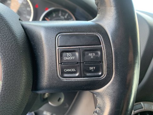 Used 2017 Jeep Wrangler Sport image 17