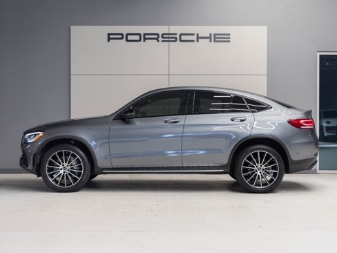Used 2022 Mercedes-Benz GLC 300 4MATIC Coupe image 2