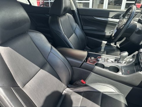 Used 2021 Nissan Maxima 3.5 SV w/ Floor Mat Group image 27