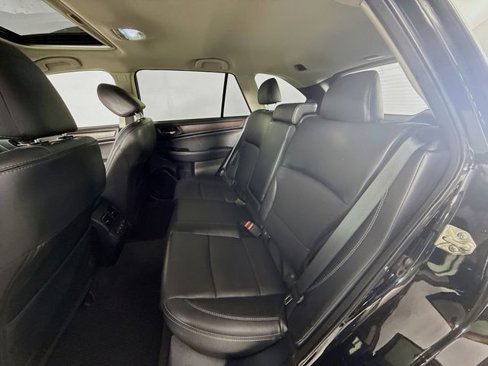 Used 2019 Subaru Outback 2.5i Limited w/ Popular Package #2 image 26